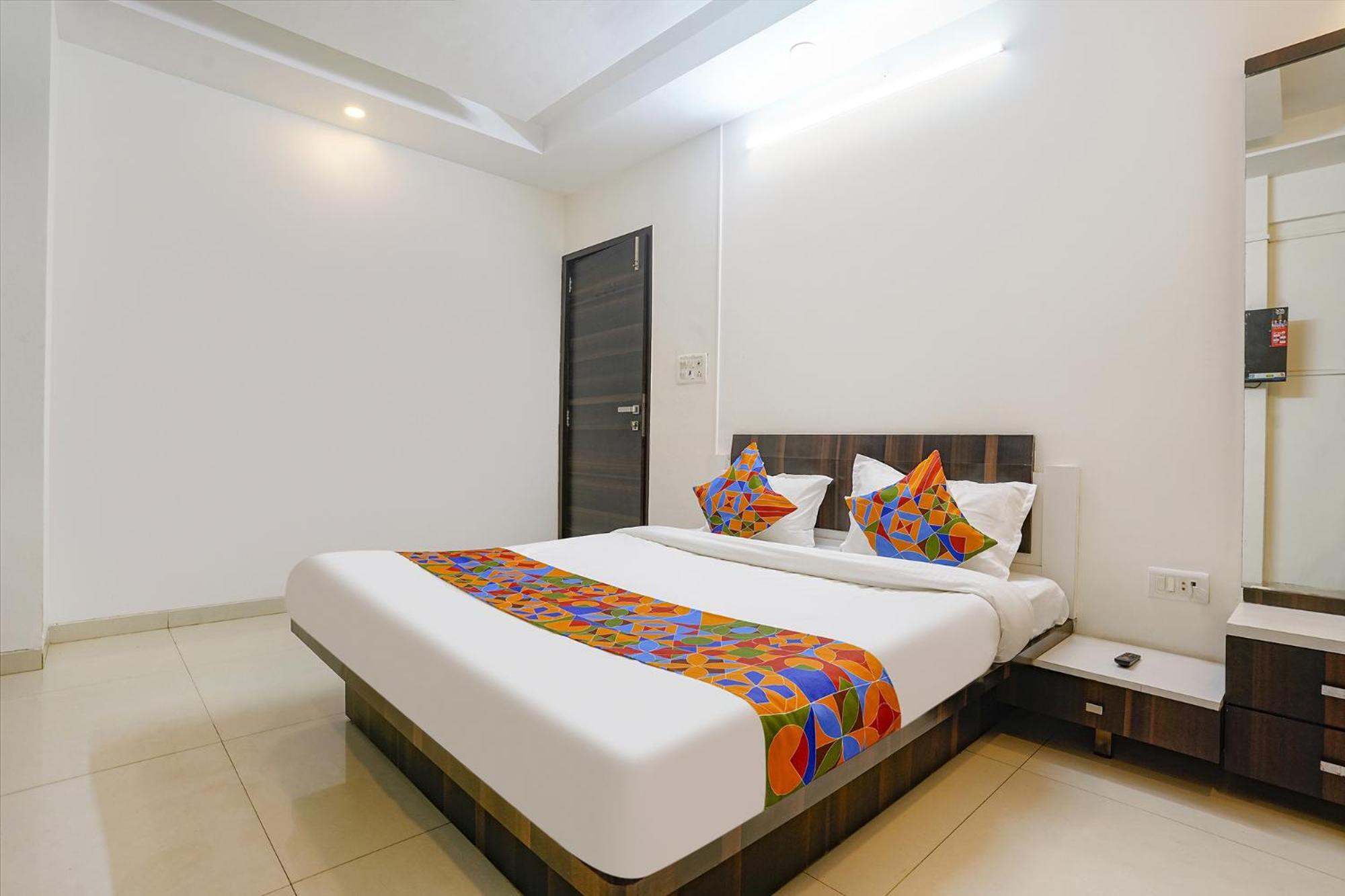 Fabhotel Shree Balaji Apartment Mira-Bhayandar Εξωτερικό φωτογραφία